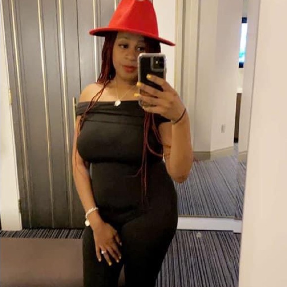 Stylish Tan/ Burgundy Two Tone Hat - Picture 6 of 6